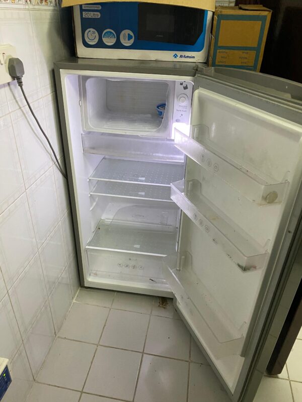 Fridge Free Standing from Aftron - Image 2