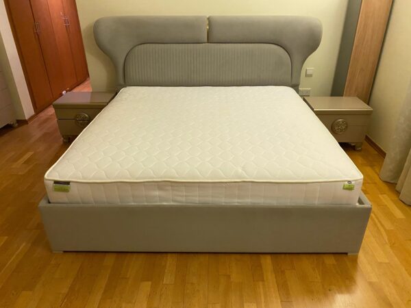 Bed Set King from Home Center - Image 4